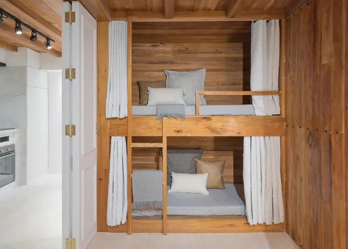 Escape Country Charm 2br For 6pax With Netflix & Apartment